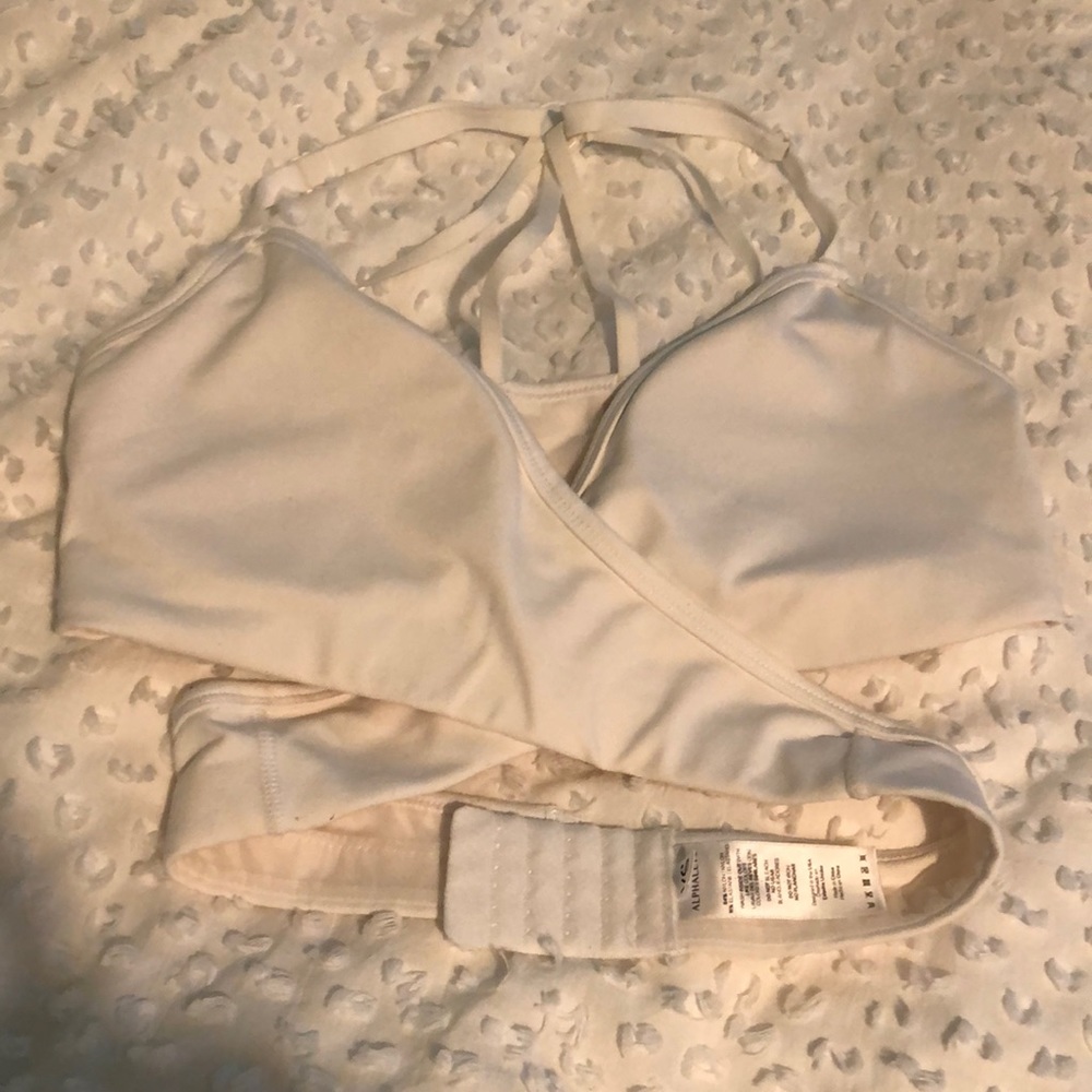 Alphalete wrap around sports bra